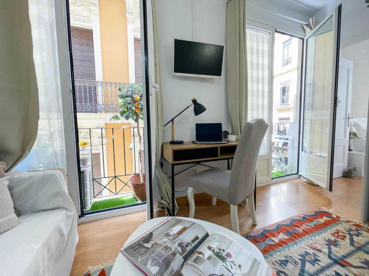 Apartamento Con Mucho Encanto En Pleno Centro Alicante Exterior photo